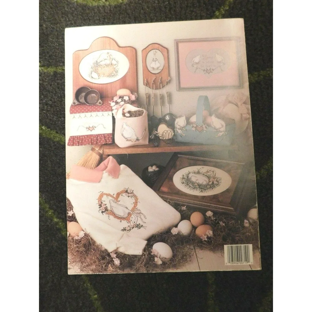 Counted‎ Cross Stitch pattern books for baby and nursery  (3)